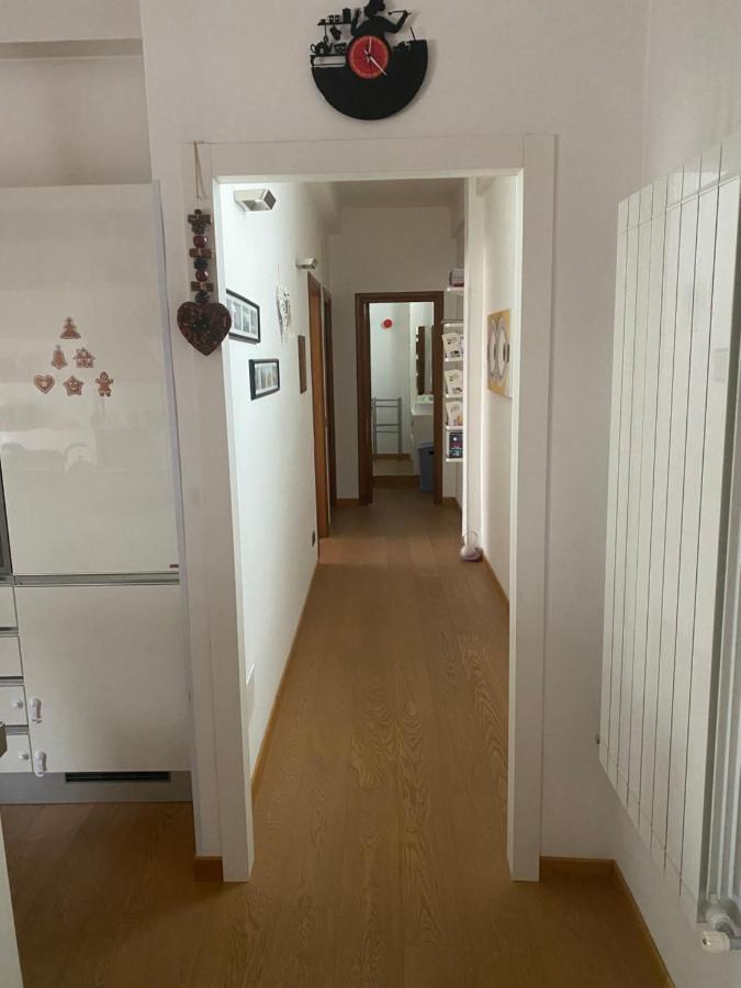 Appartamento Arredato Nepi Centro Panoramico Esterno foto